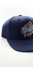 Load image into Gallery viewer, &quot;LARRY DAVIS&quot; SNAPBACK